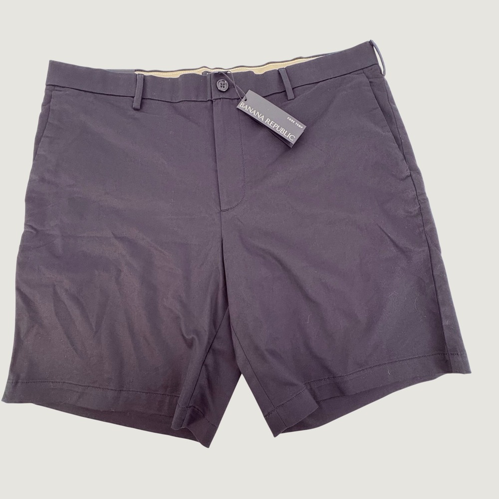 Banana Republic Core Temp Shorts Mens 38 Navy 9 Inch Inseam Stretch Performance